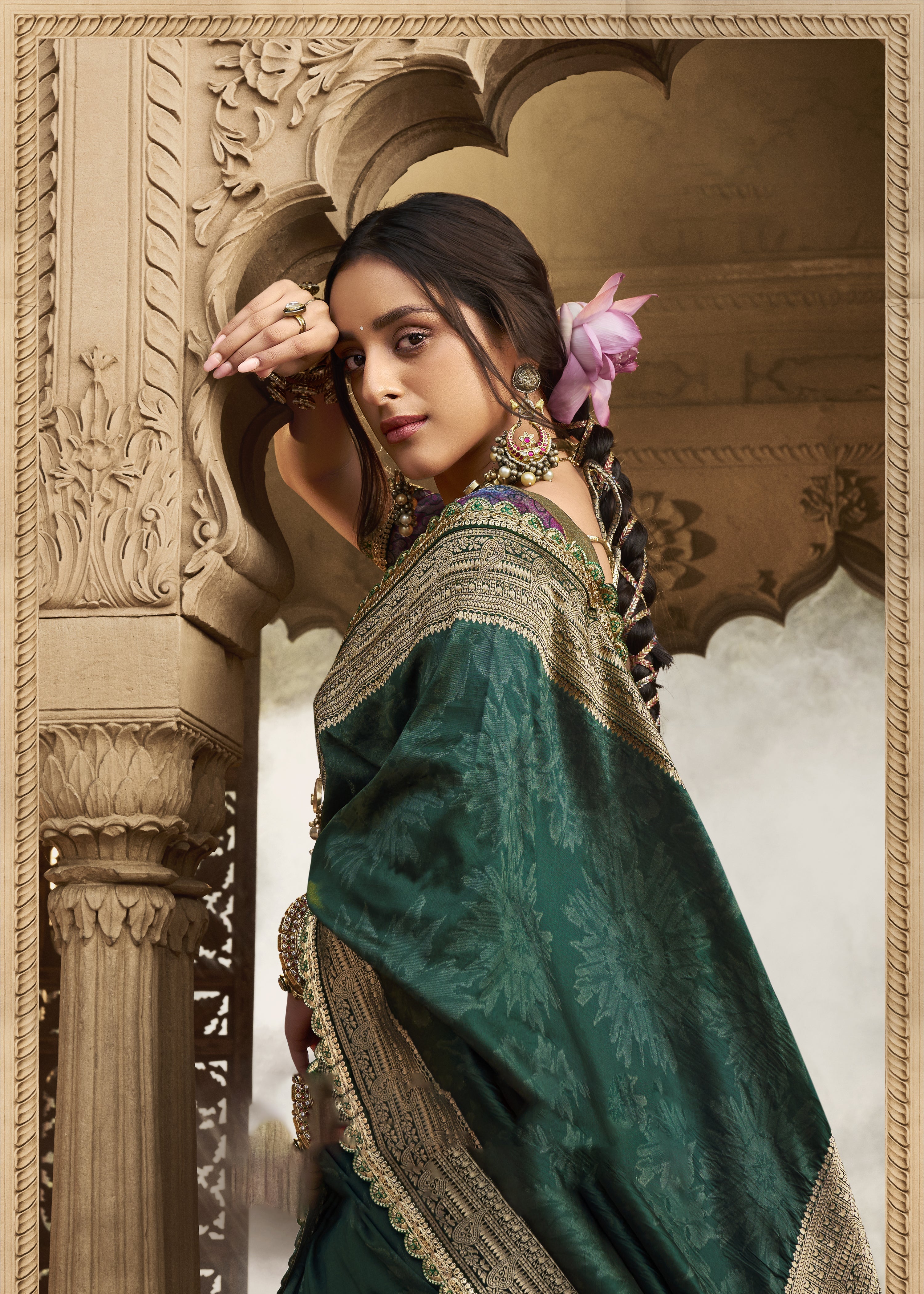 Bottle Green Jacquard Banarasi Silk Saree with Unstitch Blouse